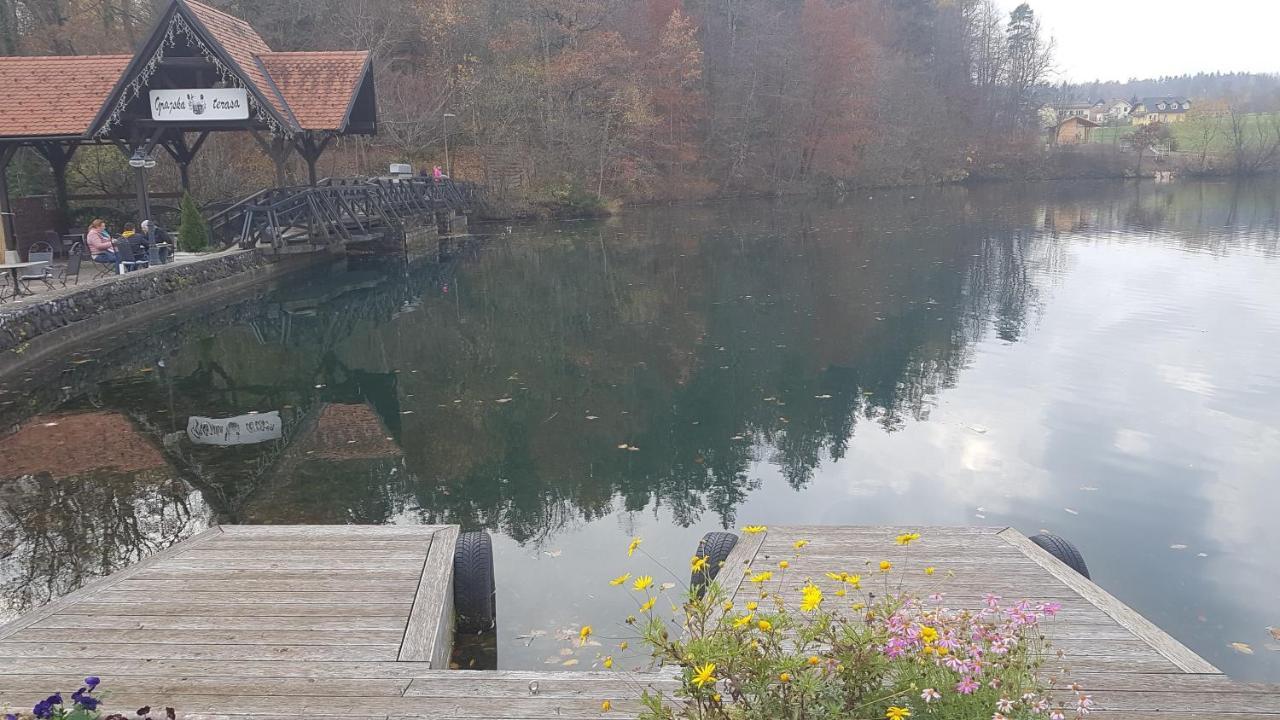 GolnikPr'Simi住宿加早餐旅馆 外观 照片