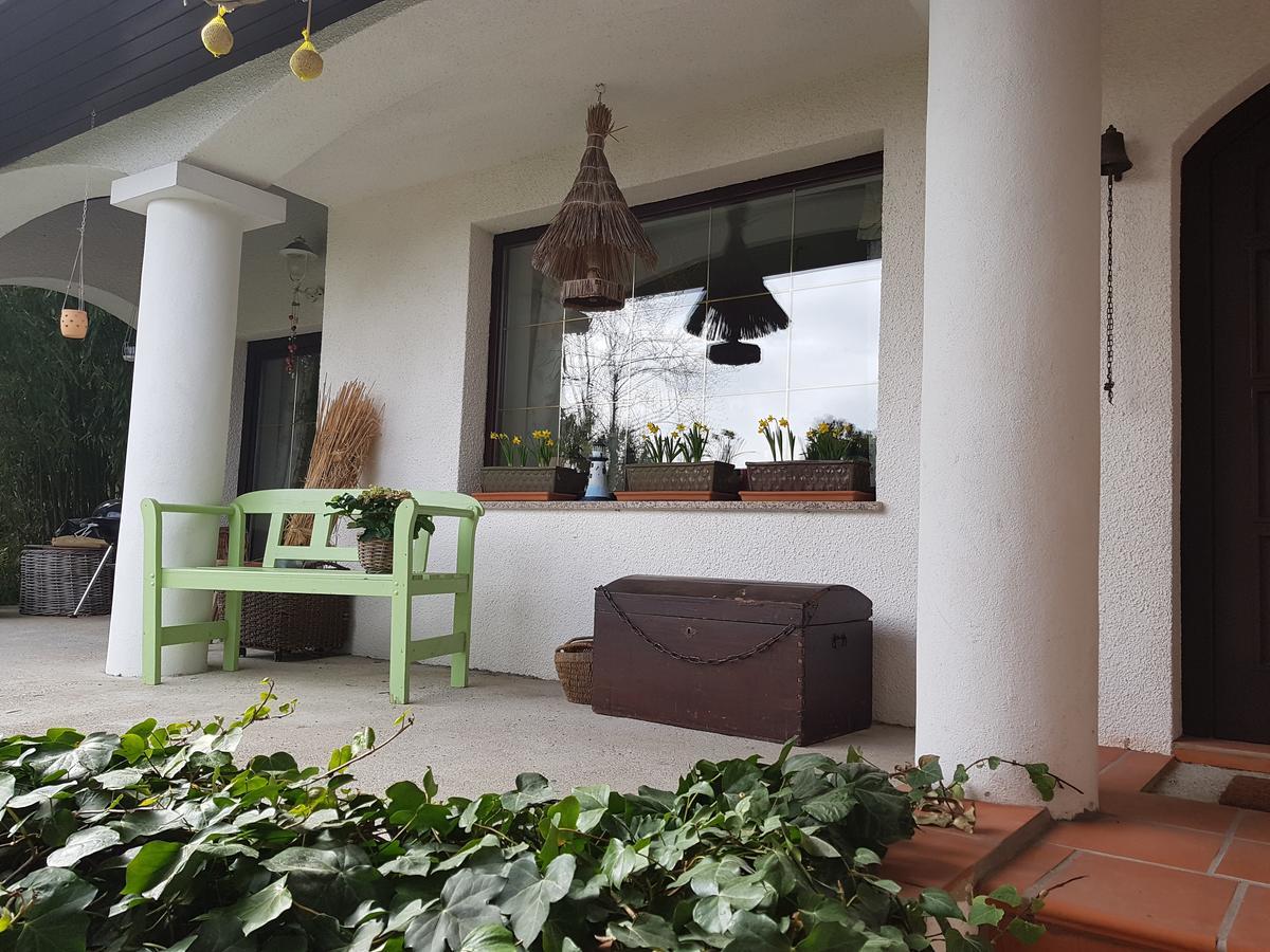 GolnikPr'Simi住宿加早餐旅馆 外观 照片